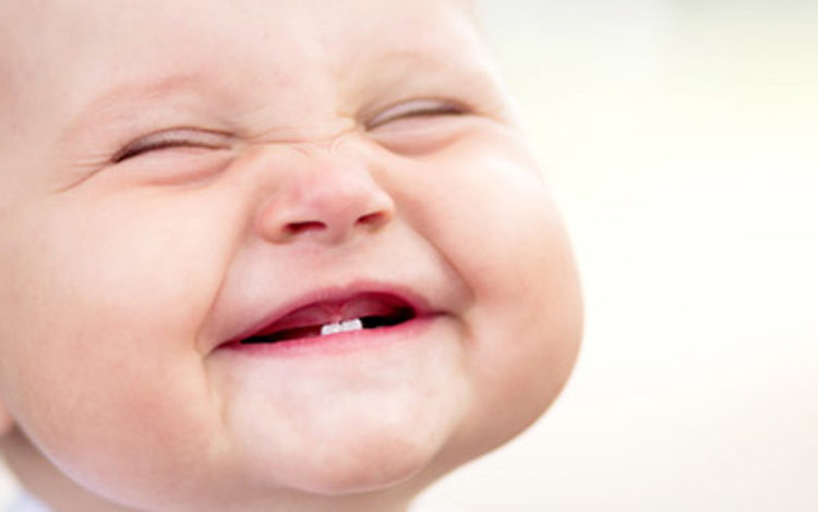 Diş Çıkarma Belirtileri Ne Zaman Başlar?